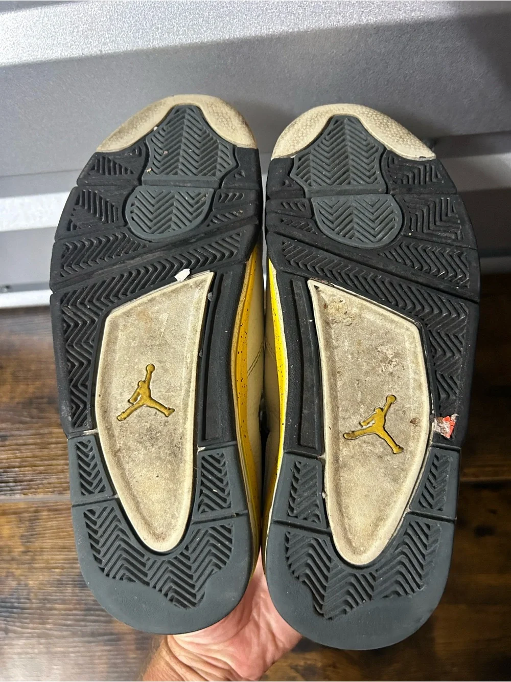 Air Jordan 4 Retro LS Tour Yellow 2006 Size 8